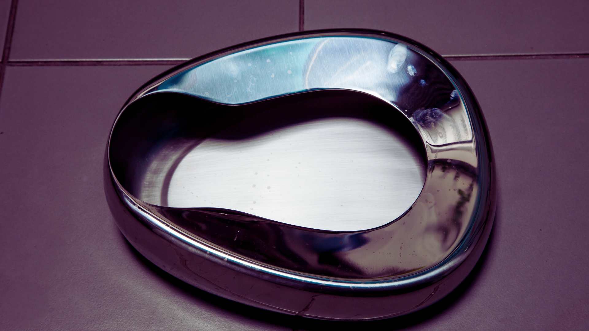 bedpan